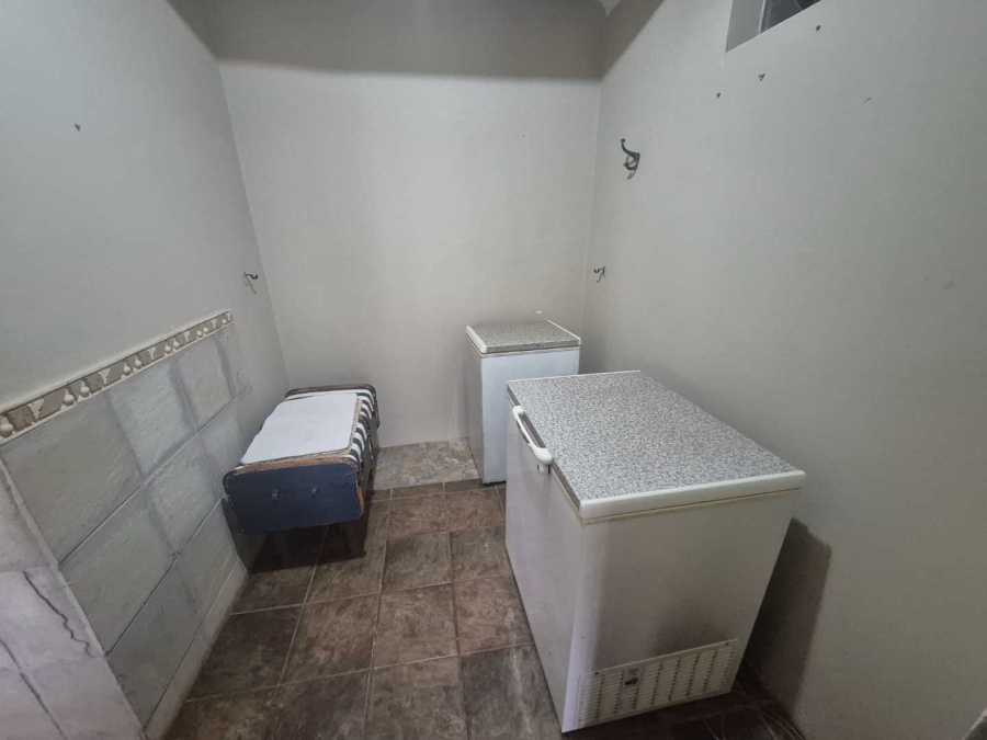 10 Bedroom Property for Sale in Mooinooi North West